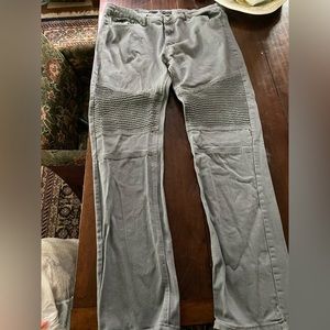 Gray Rocawear Jeans